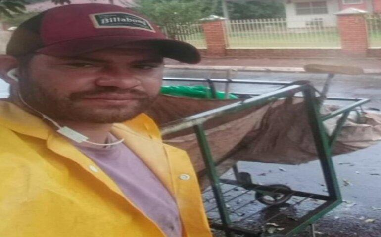 Motociclista morre em colisão frontal Motociclista morre em colisão frontal